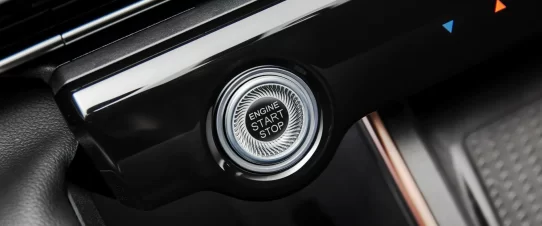 start stop engine omoda c5